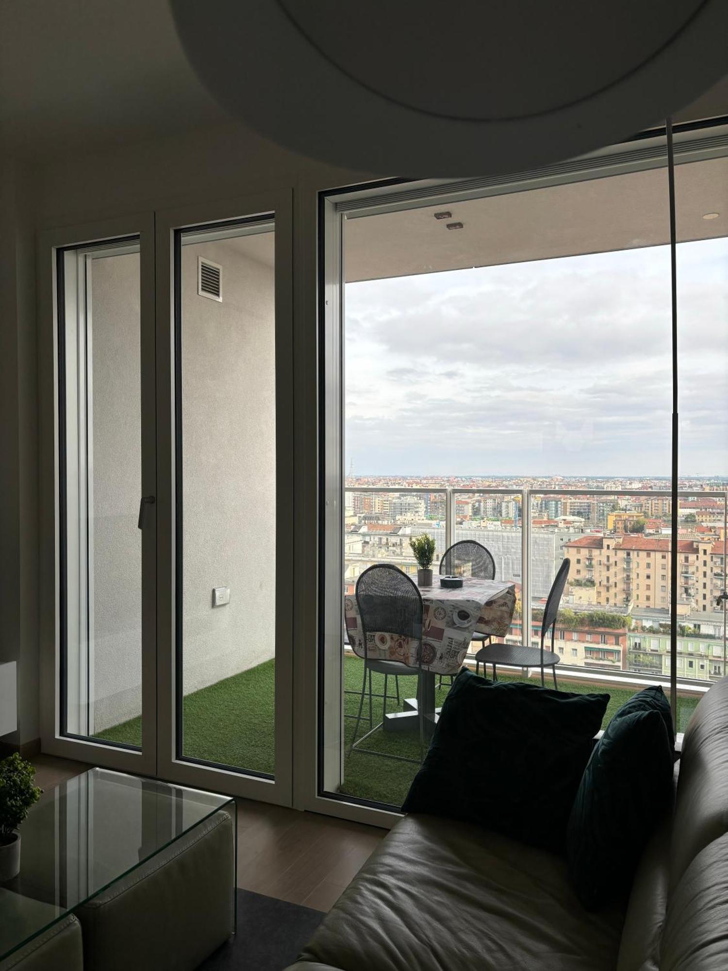 Torre Milano Skyview Suite Gym Pool & Rooftop Luaran gambar
